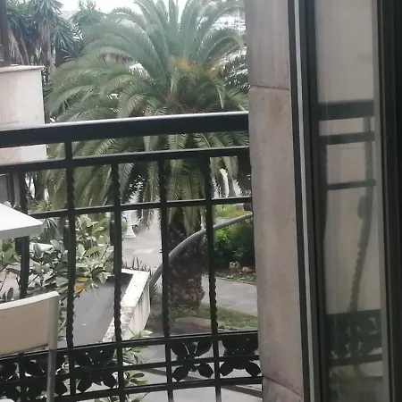 Inmejorable En El Puerto Deportivo A 1 Minuto De La Playa. Pleno Centro Апартаменти Хіхон