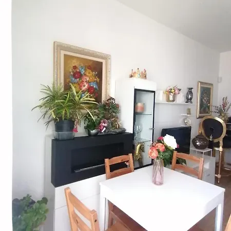 Inmejorable En El Puerto Deportivo A 1 Minuto De La Playa. Pleno Centro Апартаменти