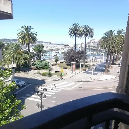 Inmejorable En El Puerto Deportivo A 1 Minuto De La Playa. Pleno Centro Хіхон